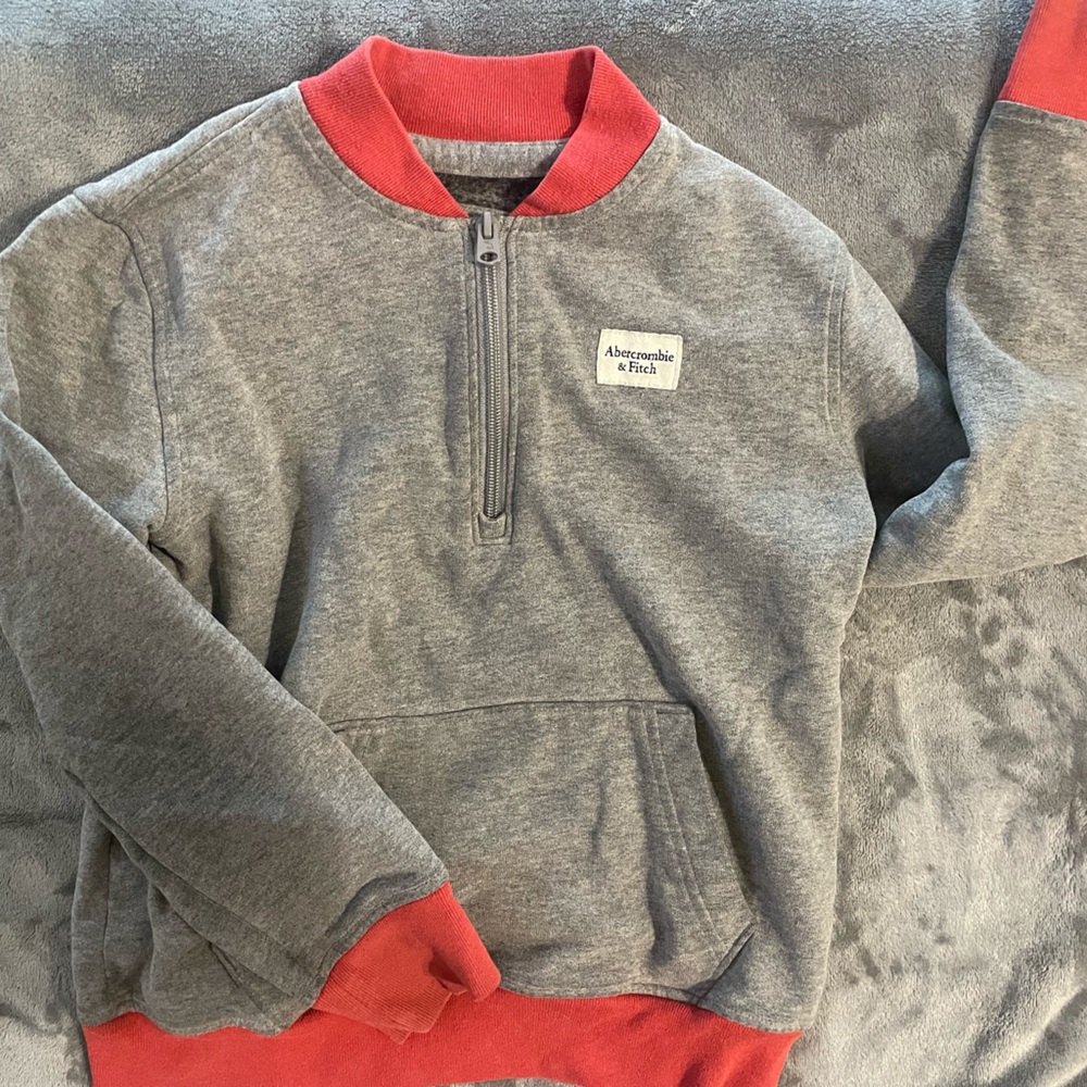 Abercrombie and Kids Grey Sweater with Red Trim (7-8Yrs)